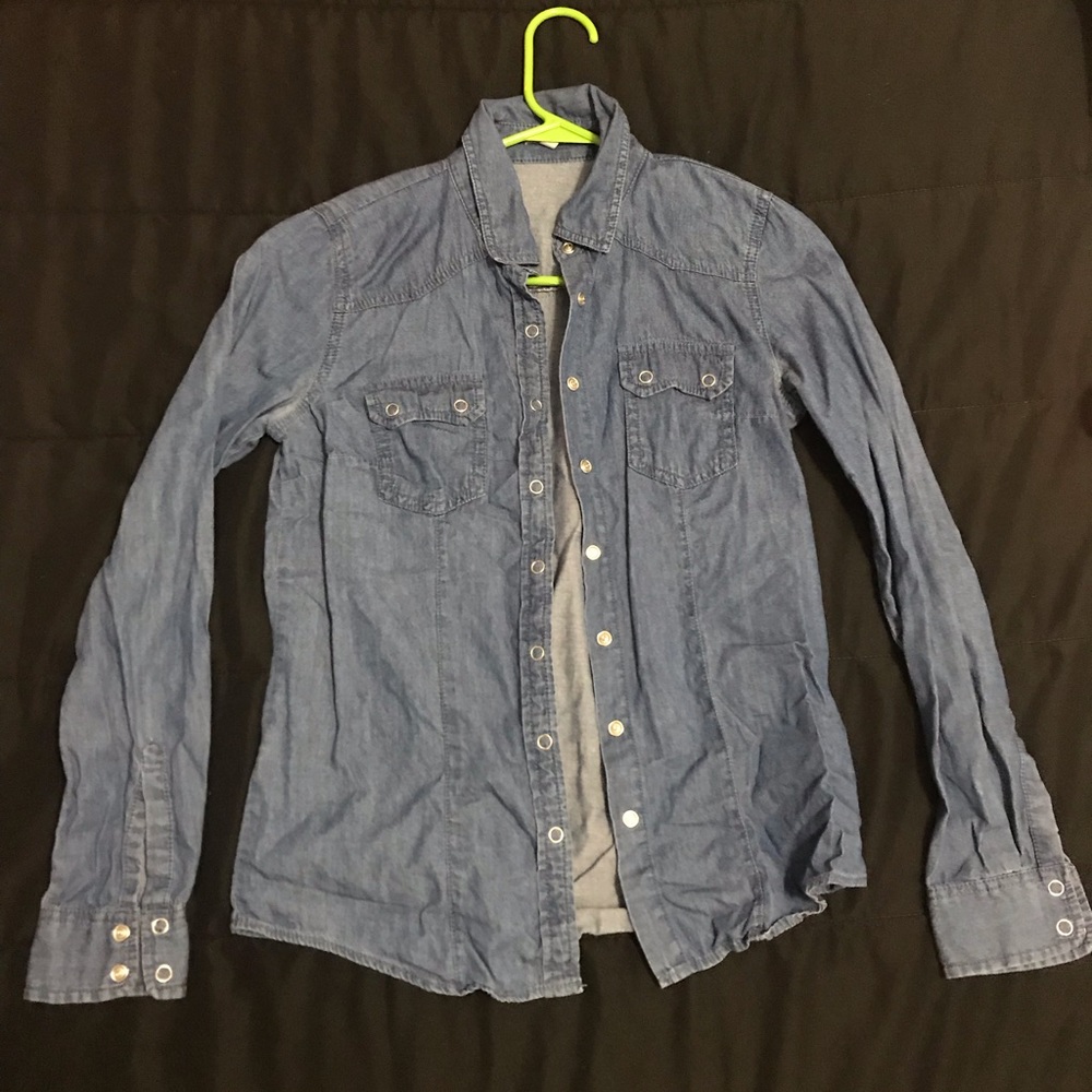 Denim shirt